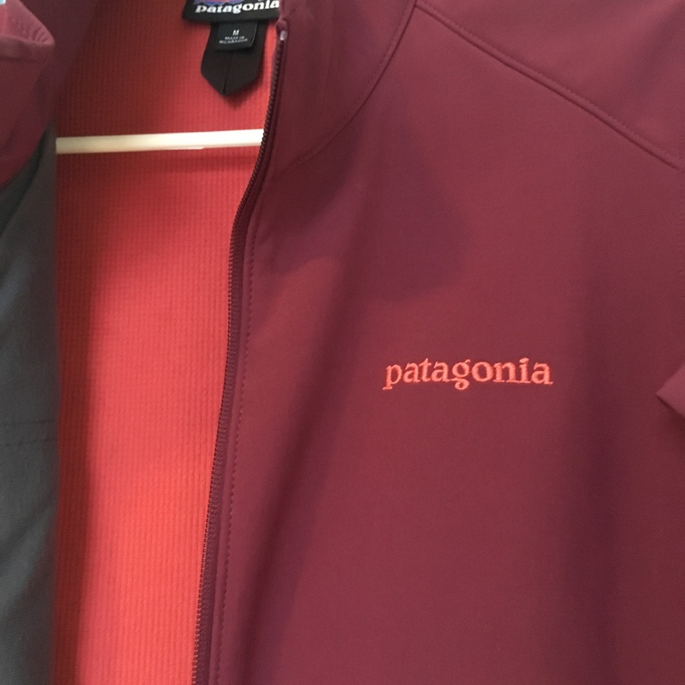 Patagonia Winter Sweater - Picture 3 of 4